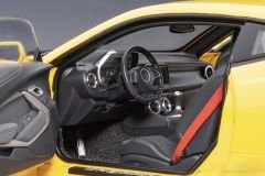 1:18 Chevrolet Camaro ZL1 2017 Bright Yellow 71205 - Autoart