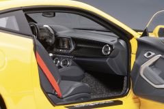 1:18 Chevrolet Camaro ZL1 2017 Bright Yellow 71205 - Autoart