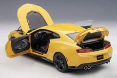 1:18 Chevrolet Camaro ZL1 2017 Bright Yellow 71205 - Autoart