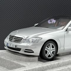 1:18 Mercedes-Benz S Class S600L W221 Iridium Silver - Motorhelix