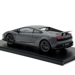 1:18 Lamborghini Gallardo LP570-4 Superleggera - Autoart