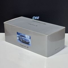 1:18 Porsche Cayman S Coupe 2013 Grey Met - Minichamps