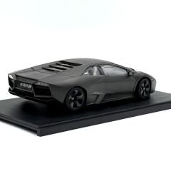 1:18 Lamborghini Reventon Matt Grey - Autoart