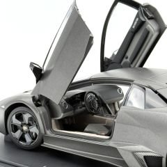 1:18 Lamborghini Reventon Matt Grey - Autoart