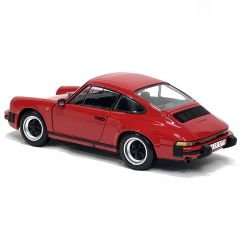 1:18 Porsche 911 Carrera Coupe 1983 Red - Minichamps