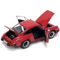 1:18 Porsche 911 Carrera Coupe 1983 Red - Minichamps