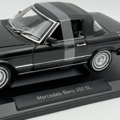 1:18 Mercedes-Benz 450SL US Version 1979 Black - Norev