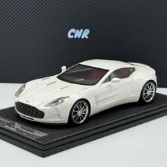 1:18 Aston Martin One-77 White Open/Close 77 Limitli - Fronti Art