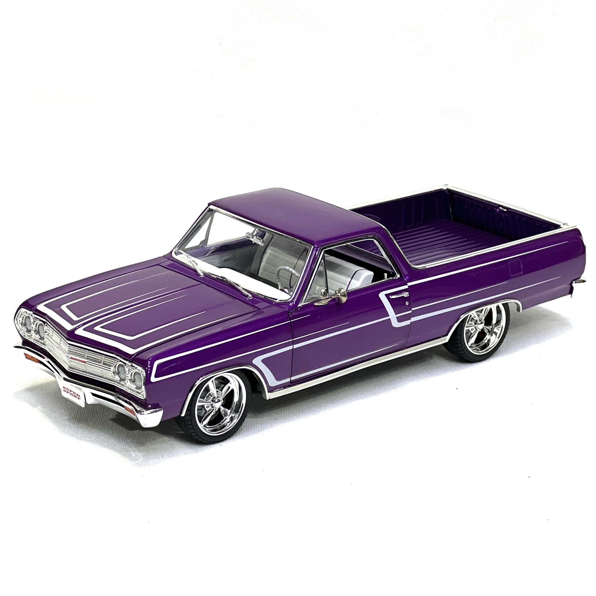 1:18 Chevrolet El Camino SS Custom Cruiser 1965 Purple - ACME