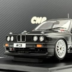 1:18 BMW M3 E30 DTM Plain Body Version Black 1989 - Autoart