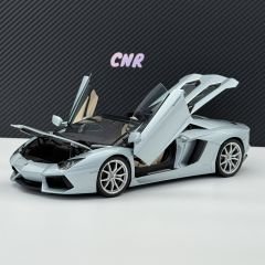 1:18 Lamborghini Aventador LP700-4 Roadster Light Blue - Autoart