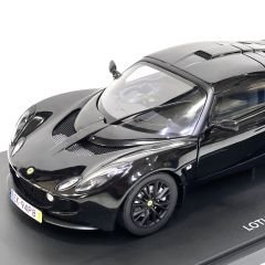 1:18 Lotus Exige Black 2004 - Autoart