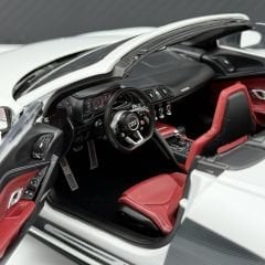 1:18 AUDI R8 Spyder V10 White 2021 - KengFai