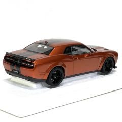 1:18 Dodge Challenger SRT Hellcat 2018 Mango - Autoart