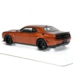 1:18 Dodge Challenger SRT Hellcat 2018 Mango - Autoart