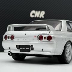 1:18 Nissan Skyline GT-R R32 V Spec 2 Spark Silver 77346 Autoart