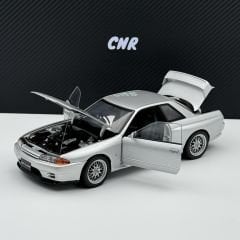 1:18 Nissan Skyline GT-R R32 V Spec 2 Spark Silver 77346 Autoart