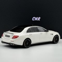 1:18 Mercedes-Benz E63 S AMG W213 White - GT Spirit