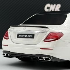 1:18 Mercedes-Benz E63 S AMG W213 White - GT Spirit