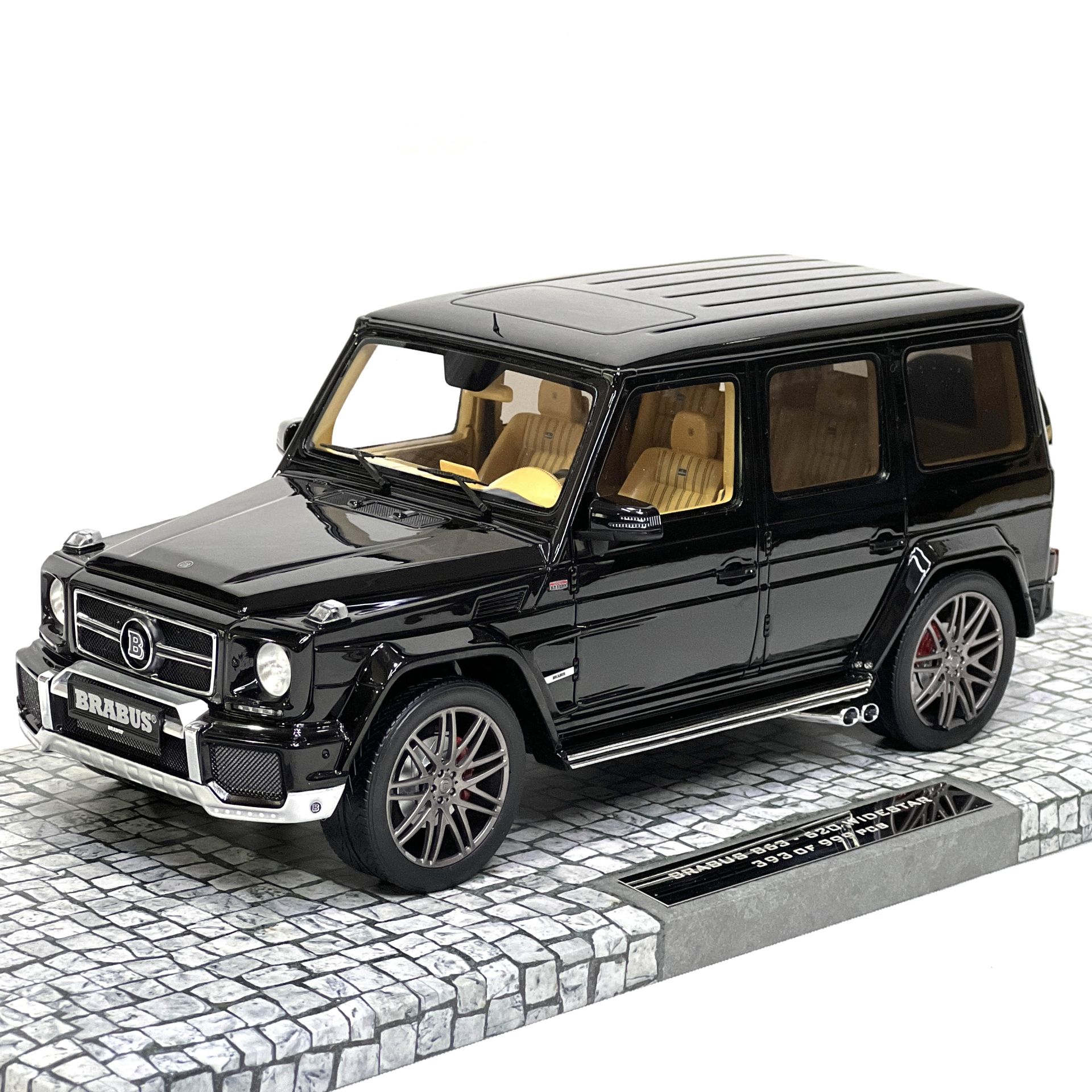 1:18 Mercedes-Benz G Class B63 Brabus Widestar - Minichamps