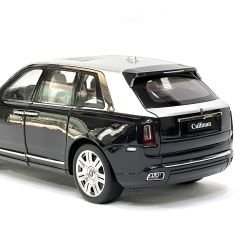 1:18 Rolls Royce Cullinan 2018 Black Silver - Kyosho