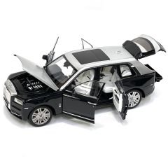 1:18 Rolls Royce Cullinan 2018 Black Silver - Kyosho