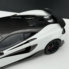 1:18 McLaren 600LT White 2018 Diecast - LCD Models