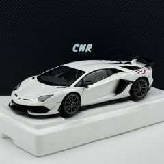 1:18 Lamborghini Aventador SVJ White 2018 79217 - Autoart