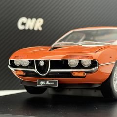 1:18 Alfa Romeo Montreal 1970 Orange 70172 - Autoart