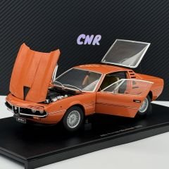 1:18 Alfa Romeo Montreal 1970 Orange 70172 - Autoart