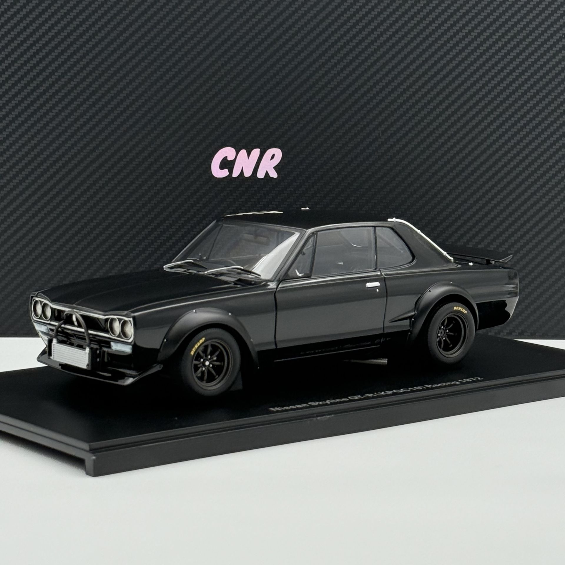 1:18 Nissan Skyline GT-R KPGC10 Racing 1972 Black Tuning - Autoart