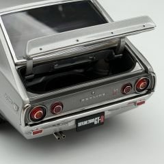 1:18 Nissan Skyline 2000 GT-R KPGC110 Silver 1973 - Kyosho