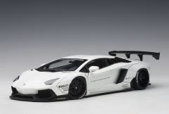 1:18 Lamborghini Aventador Liberty Walk 2017 - Autoart