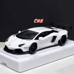 1:18 Lamborghini Aventador Liberty Walk 2017 - Autoart