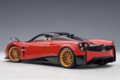 1:18 Pagani Huayra Roadster Rosso Monza Red 2017 -Autoart