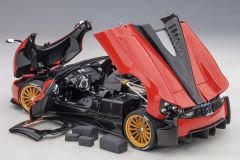 1:18 Pagani Huayra Roadster Rosso Monza Red 2017 -Autoart