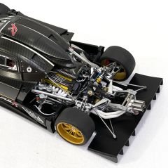 1:18 Pagani Zonda R Carbon Fiber Pattern 2009 - Autoart