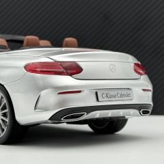 1:18 Mercedes C Class Cabriolet AMG Line W205 Silver - IScale