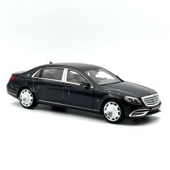 1:18 Mercedes-Maybach S Class S650 W222 Black - Norev