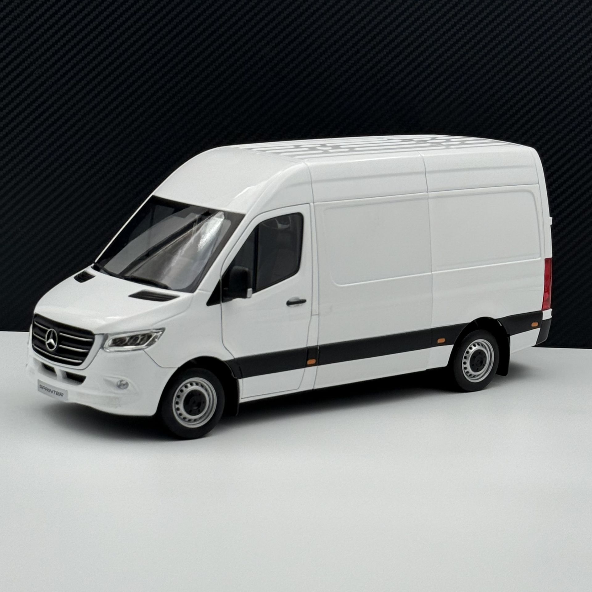 1:18 Mercedes-Benz Sprinter Van 2018 White - Norev