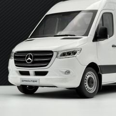 1:18 Mercedes-Benz Sprinter Van 2018 White - Norev