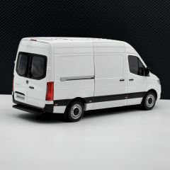 1:18 Mercedes-Benz Sprinter Van 2018 White - Norev