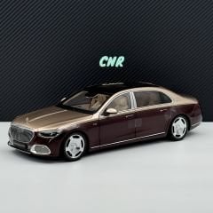 1:18 Mercedes-Maybach S Class S680 Gold/Red 2021 - Almost Real
