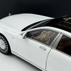 1:18 Mercedes-Maybach S Class S650 Diamond White 2019 - Almost Real