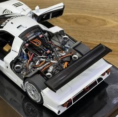 1:18 Nissan R390 GT1 Le Mans 1998 Gloss White - Autoart