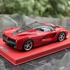 1:18 Ferrari LaFerrari Rosso Corsa & Black Roof - BBR DeLuxe