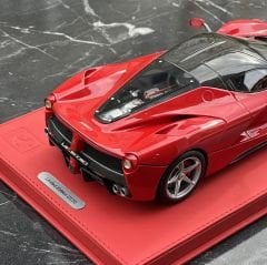 1:18 Ferrari LaFerrari Rosso Corsa & Black Roof - BBR DeLuxe