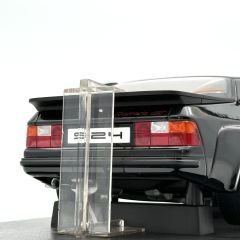 1:18 Porsche 924 Carrera GT Black 1980 - Autoart