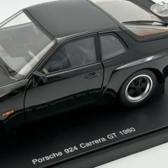 1:18 Porsche 924 Carrera GT Black 1980 - Autoart