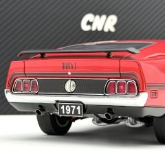 1:18 Ford Mustang Mach 1 Red Fastback 1971 72822 - Autoart